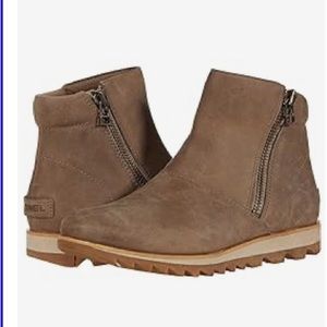 Sorel Harlow Zip size 9 EUC